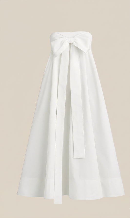 The Strapless Bow Gown